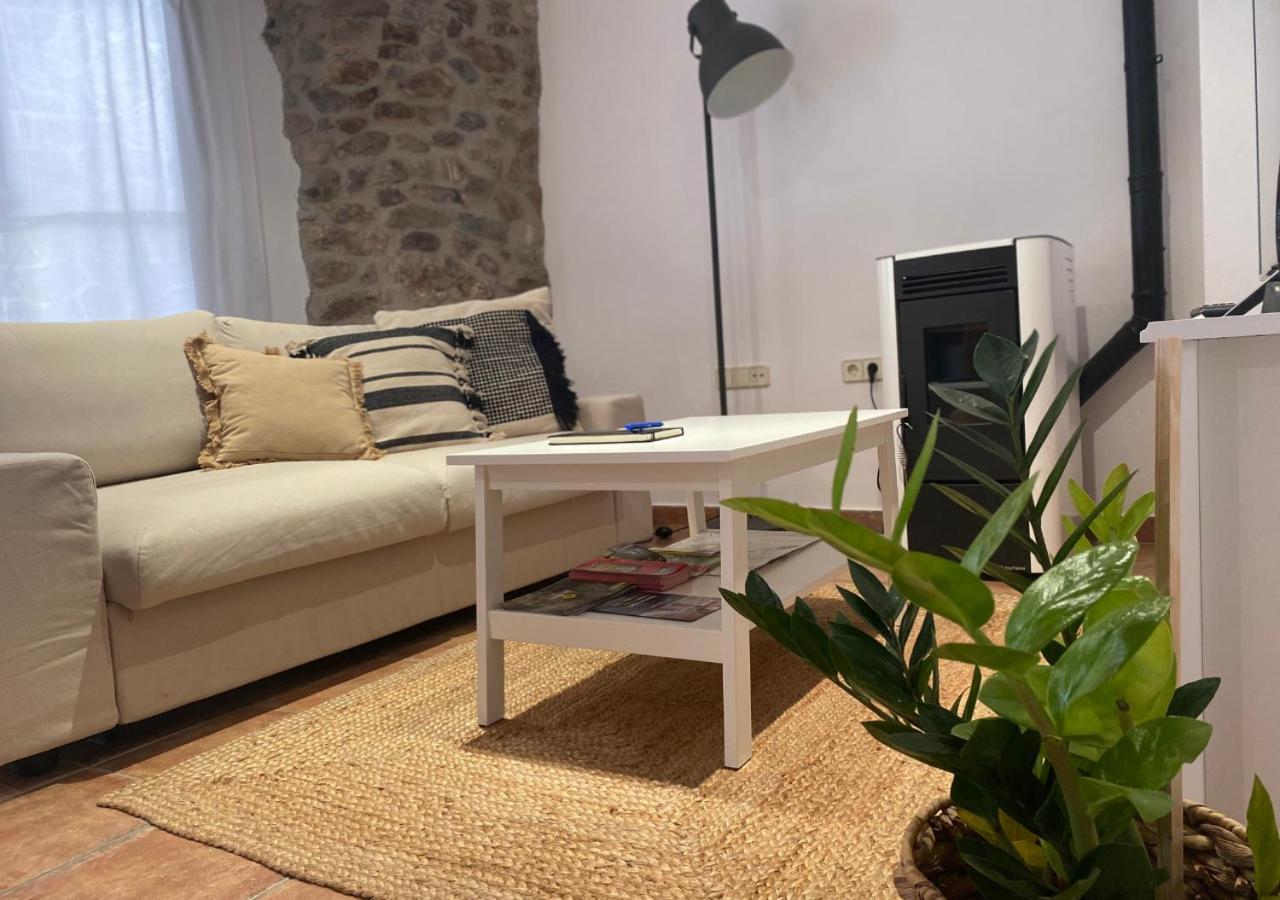 Apartamento Con Encanto En El Pirineo La Pobla de Lillet Bagian luar foto