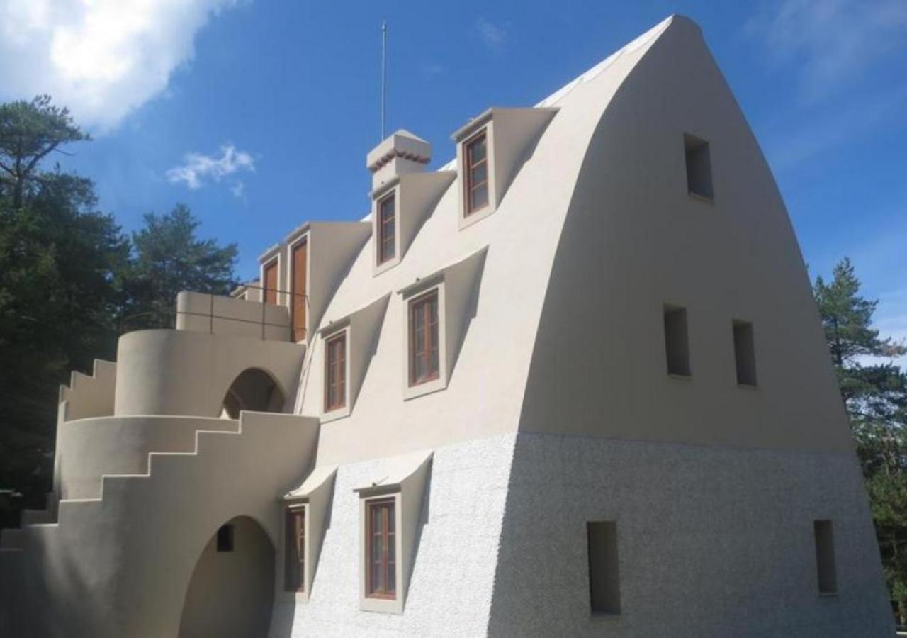 Apartamento Con Encanto En El Pirineo La Pobla de Lillet Bagian luar foto